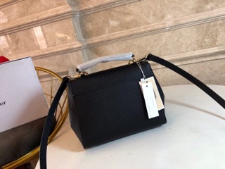 ✨Túi Michael Kors da bò size 23, 25 fullbox bill check code