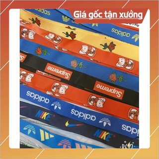 Dây treo điện thoại dài cực cool