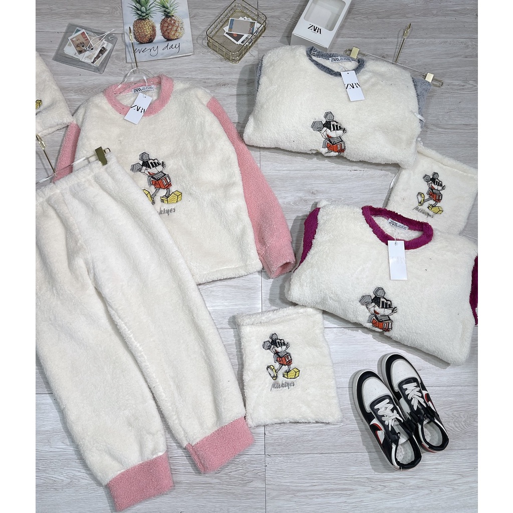 Bộ mặc nhà nữ, bộ ngủ nữ hình chuột Mickey lông 2 mặt kèm túi đựng xinh xắn 2 màu