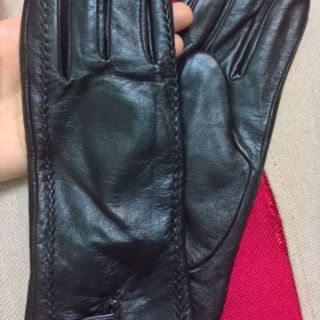Găng tay da lưng cừu Nga cho nữ loại 2 gân 1 khuy ngang