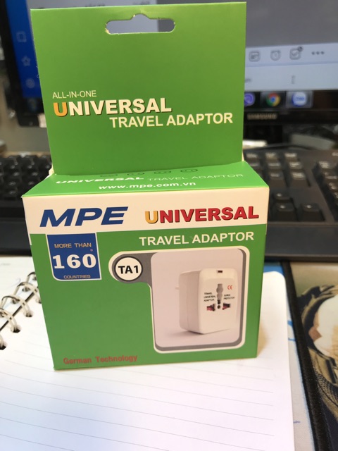 Phích cắm du lịch đa năng, có thể sử dụng ở trên 150 quốc gia thuộc mọi châu lục trên thế giới.