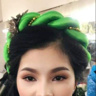 Mấn xoắn áo dài