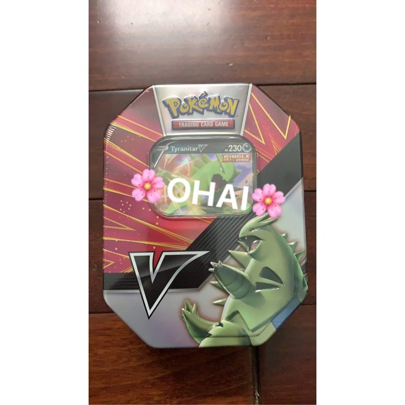 Hộp Thiếc Pokemon V Striker Tin 4 Packs