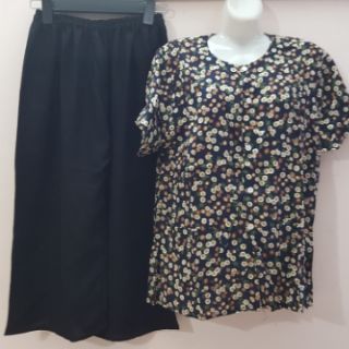 Bộ áo lanh quần lửng đen bà già