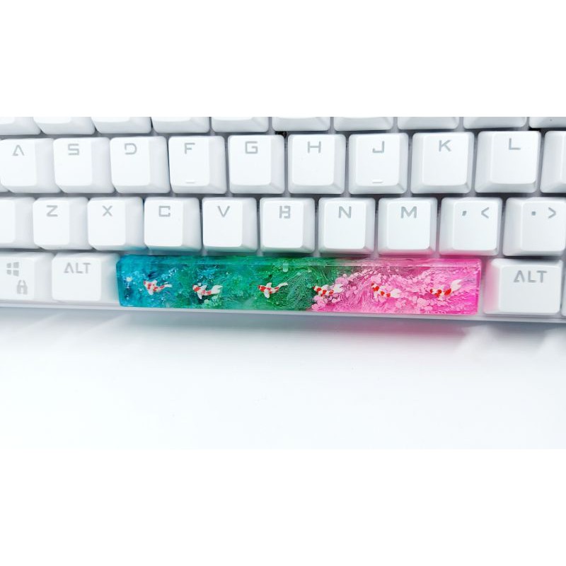 Keycap artisan cá koi thanh spacebar 6.25u tone hồng xanh trang trí bàn phím cơ gaming