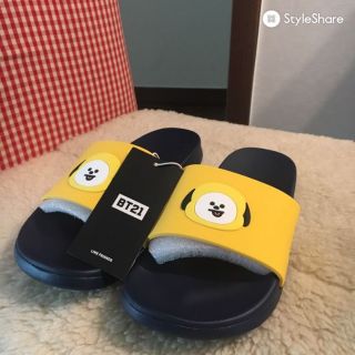 Chính Hãng } Dép BT21