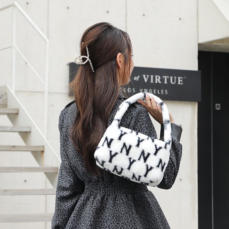 Fashionable European and American style printed shoulder bag