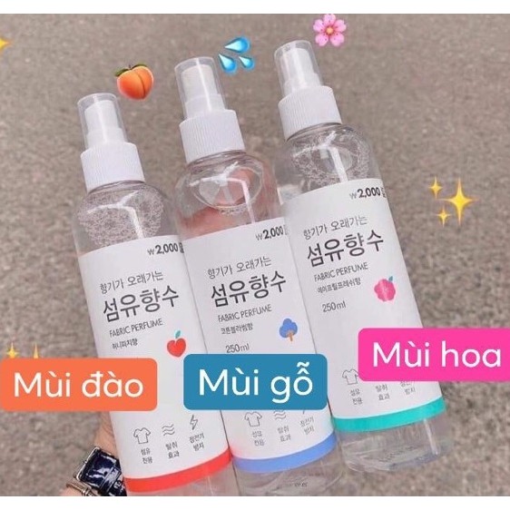 Xịt thơm quần áo Daiso Farbic Perfume 250ml