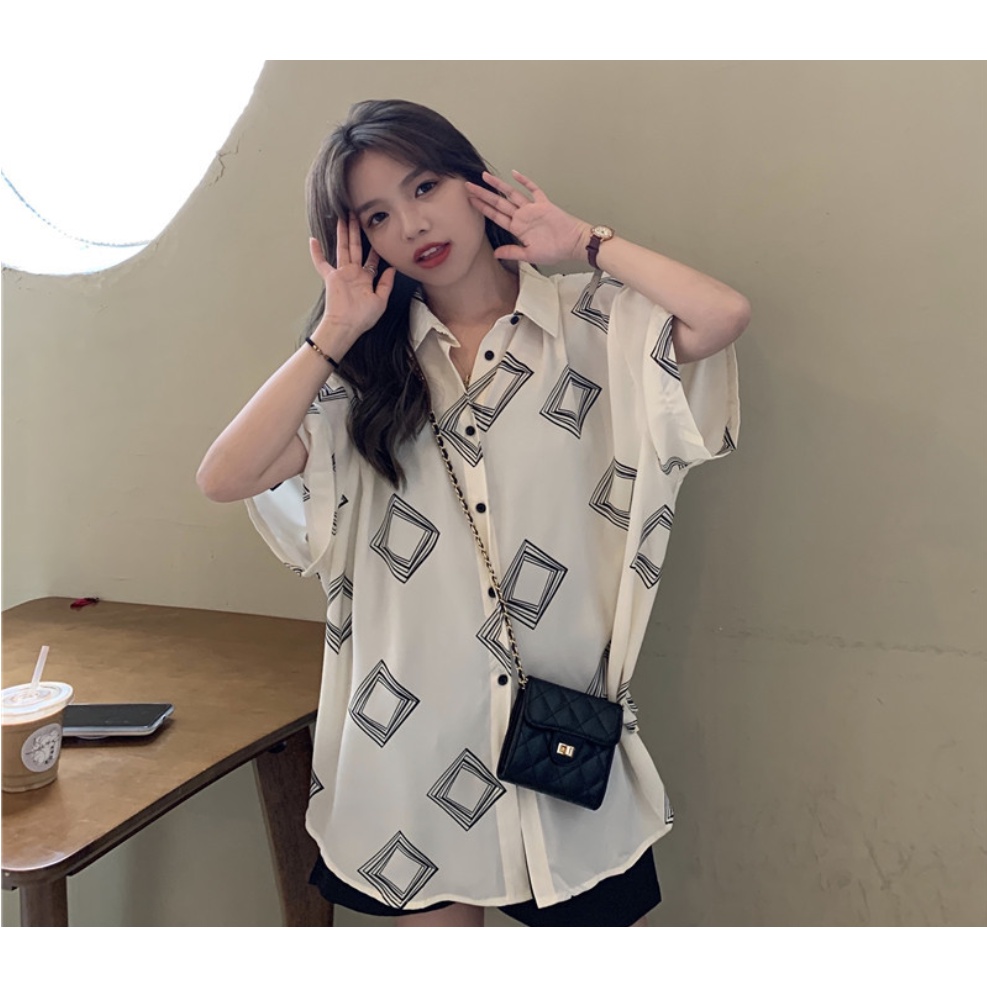 Áo sơ mi nữ kiểu form rộng tay lỡ Vanessa Stylish chất liệu đũi trơn mịn mát in hình Ô Vuông Đen Trắng SMH.40