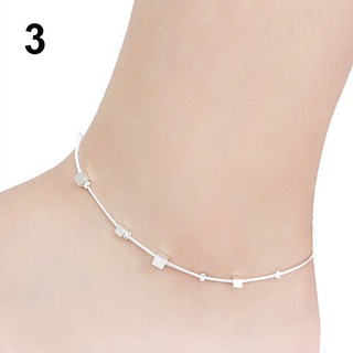 Lắc chân xinh xắn