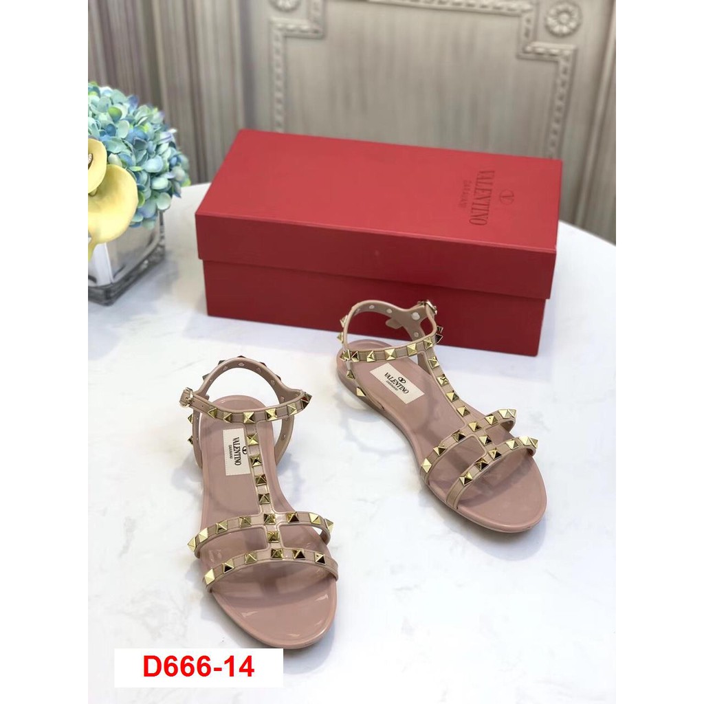 D666-14 Valentino sandal bệt siêu cấp