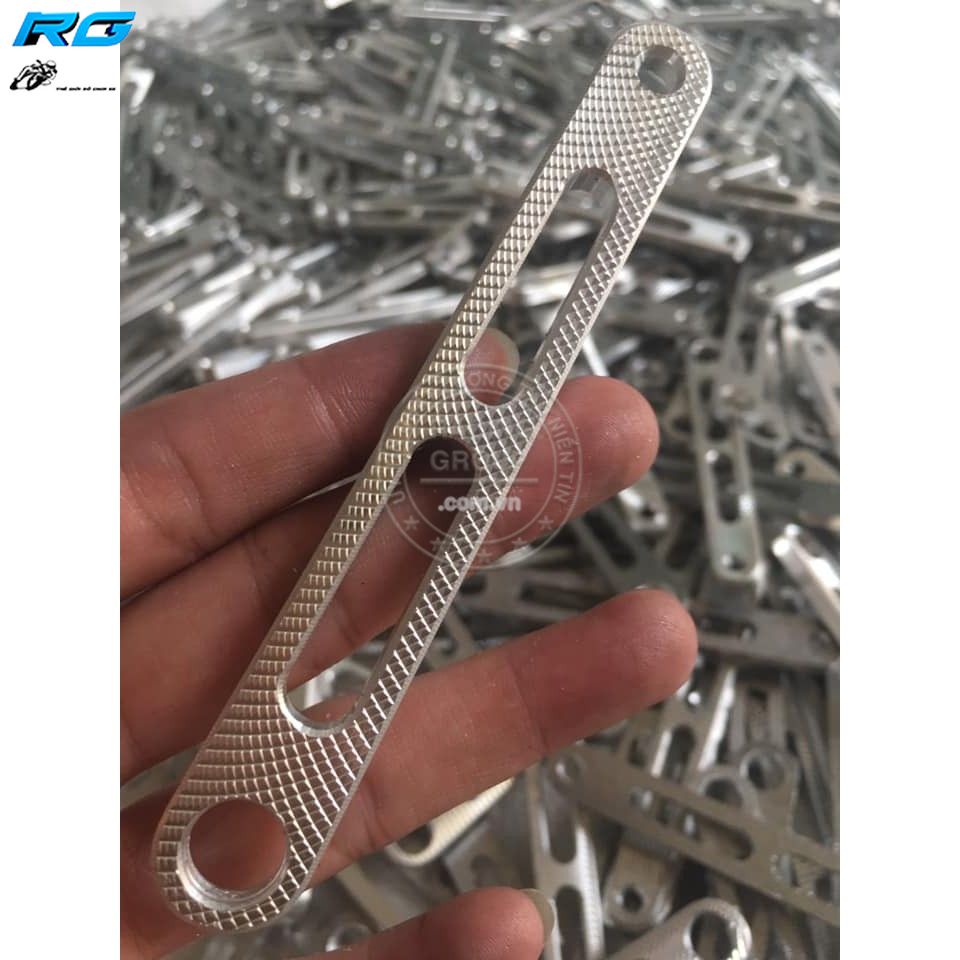 Pat Nhôm Cnc 3D Gắn Đèn Trợ Sáng , Camera Hành Trình , Kẹp Điện Thoại Cho Mọi Loại Xe
