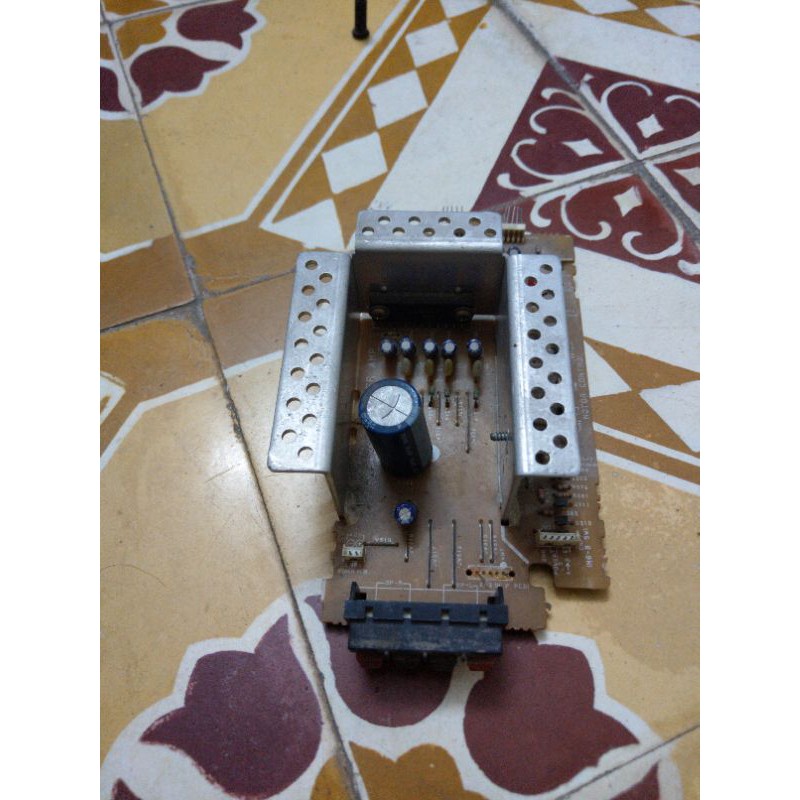 ic LA4620 bóc đài sony