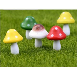 Tiểu cảnh: Cây nấm làm phụ kiện trang trí sen đá, xương rồng