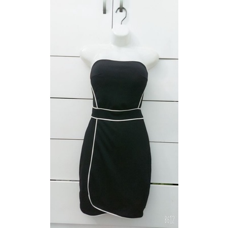 Thanh lý đầm body tiệc có mút ngực