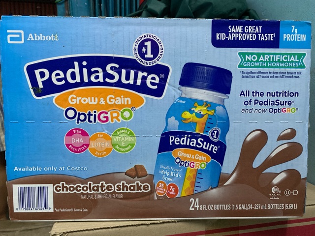 Thùng 24 chai Sữa nước Pediasure Hương vani , xánh lá , dâu , socola Mỹ