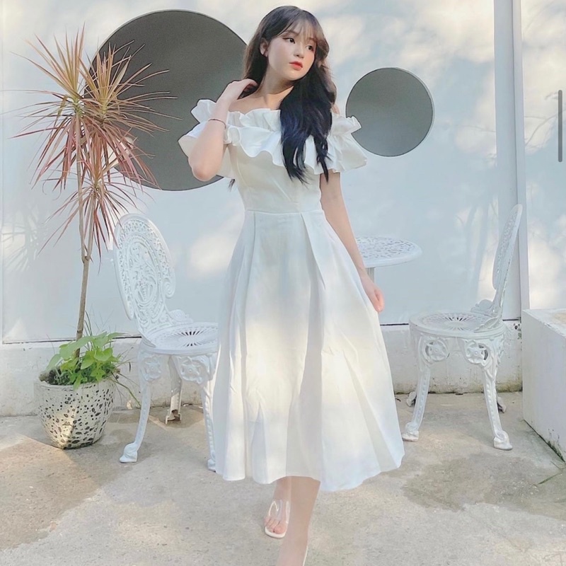 ĐẦM-VÁY TRẮNG TRỄ VAI BÈO CÔNG CHÚA ULZZANG chụp kỷ yếu