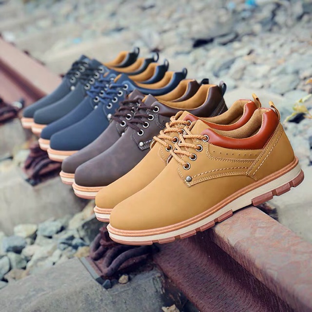 Combo giầy , quần áo (khánh linh )