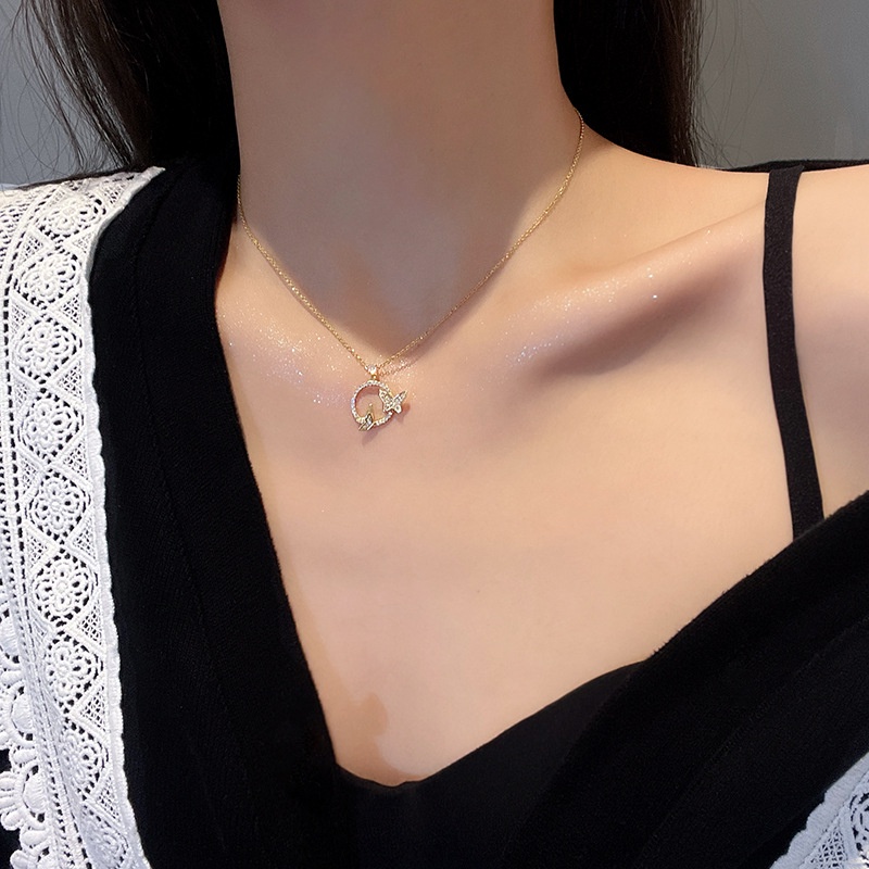 Dây Chuyền Thép Titan Mặt Hình Nhẫn Khảm Đá Zircon Phong Cách Hàn Quốc Cho Nữ