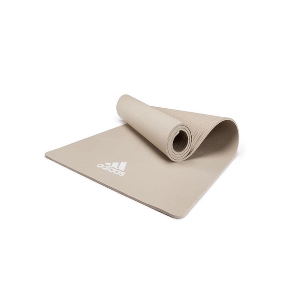 Thảm tập Adidas chính hãng có rãnh vân chống trượt