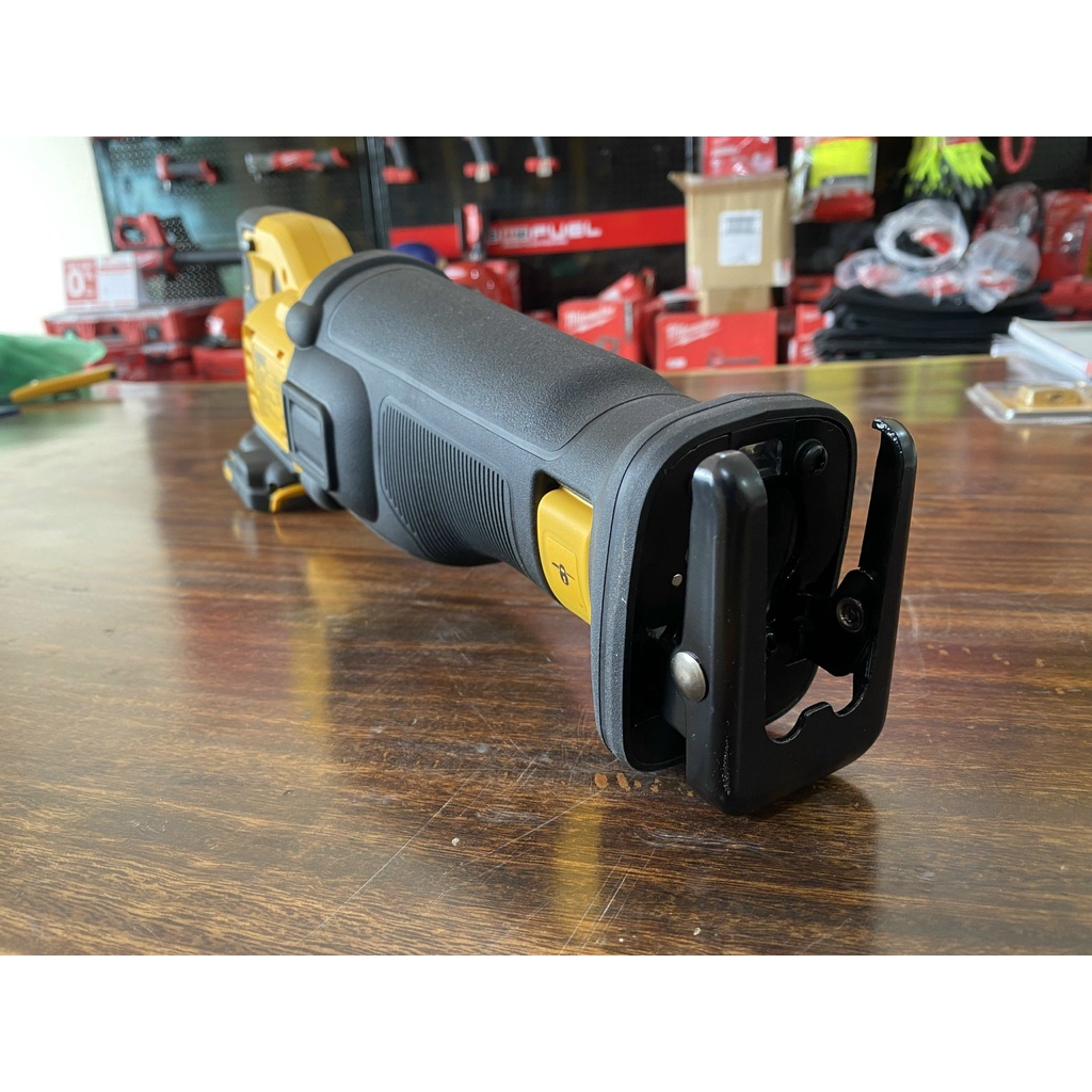 Thân máy cưa kiếm dùng pin Dewalt DCS386N-KR