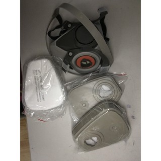 Mặt nạ phòng độc 3M