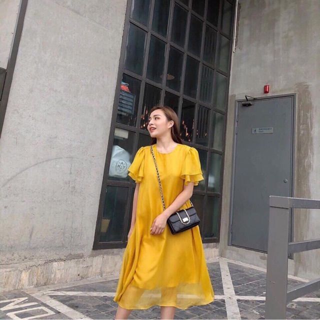 Váy suông tơ lụa