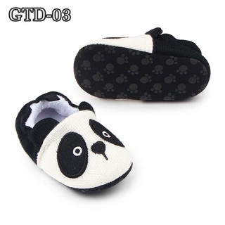Giày cho bé yêu dưới 15 tháng [P1]