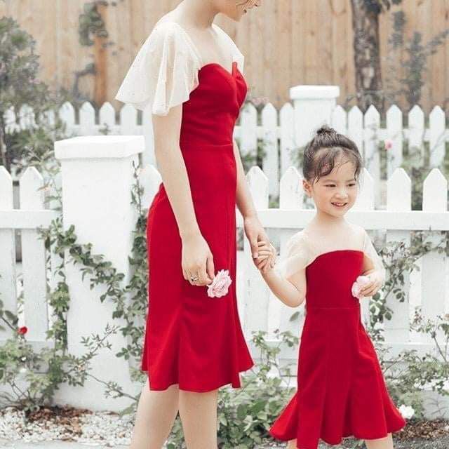 Đầm đôi mẹ và bé