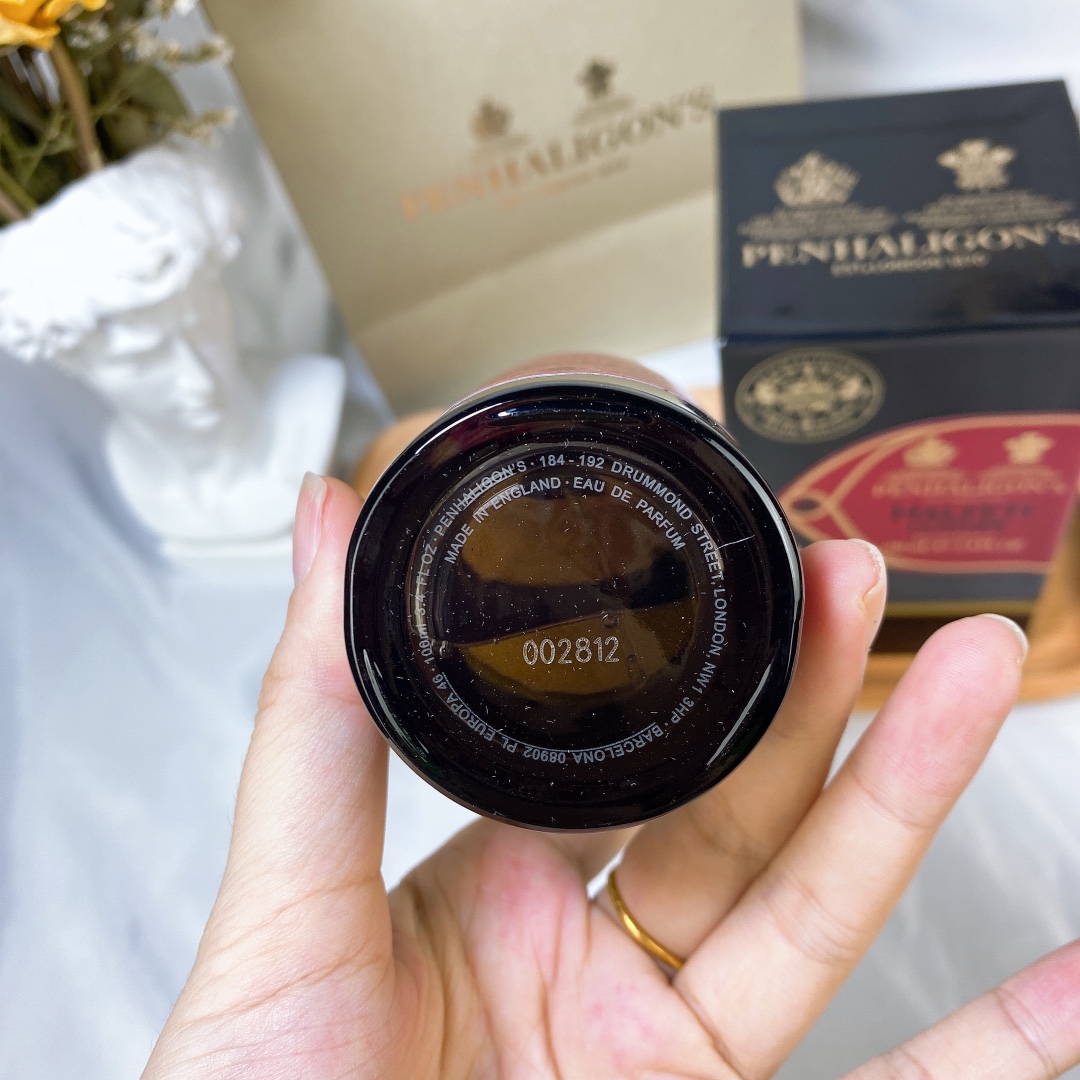 (Hàng Mới Về) Nước Hoa Chất Liệu Da 100ml Chất Lượng Cao | BigBuy360 - bigbuy360.vn