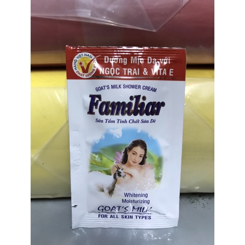 1 gói Sữa tắm Dê Familiar 5 ml 1k | BigBuy360 - bigbuy360.vn