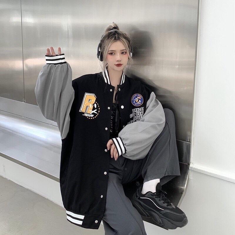 Áo Khoác Bomber Nỉ Chân cua Chữ R màu đen unisex (nam nữ mặc được)