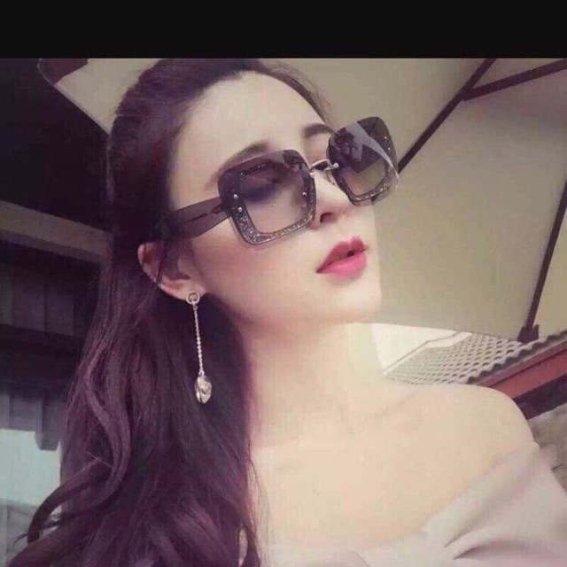 Kinh miumiu