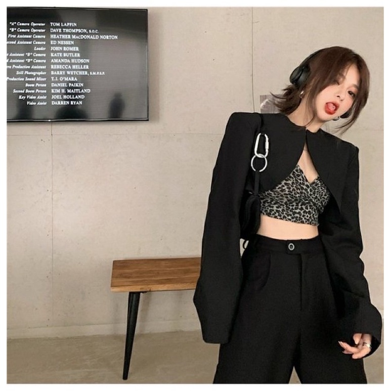 [hot TikTok thaohoang]Set áo khoác vest croptop+áo 2 dây crop da beo+váy/quần dài chic ulzzang sam sam Boutique | BigBuy360 - bigbuy360.vn