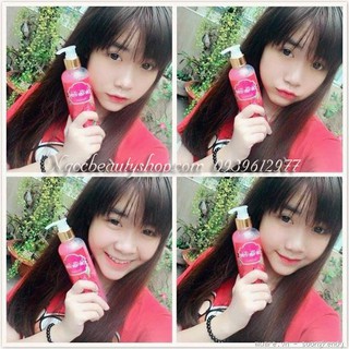Sữa tắm trắng dâu có hạt massage
