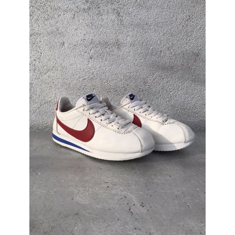 Giày Thể Thao giá rẻ chính hãng 100% Nike Cortez Trắng Đỏ. Ib size 35-39 và chọn mẫu