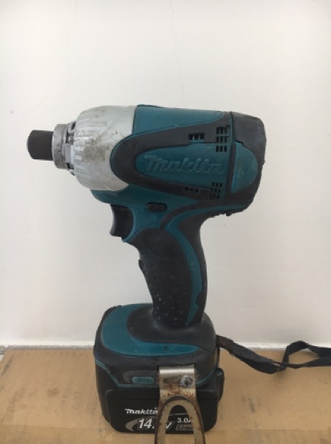 Máy bắn vít Makita 14,4 v hàng nội địa nhật