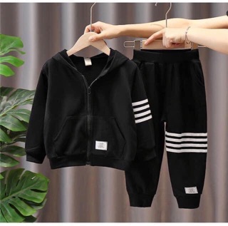 SET QUẦN ÁO TÁO ĐỎ GỬI