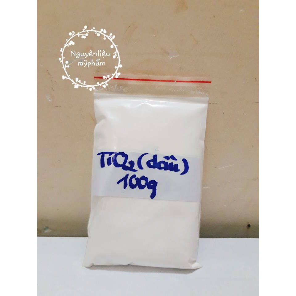 TITANIUM DIOXIDE (TiO₂)