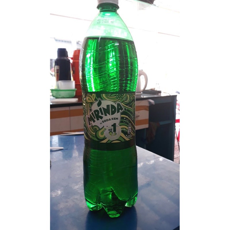 Mirinda Soda kem chai 1,5L