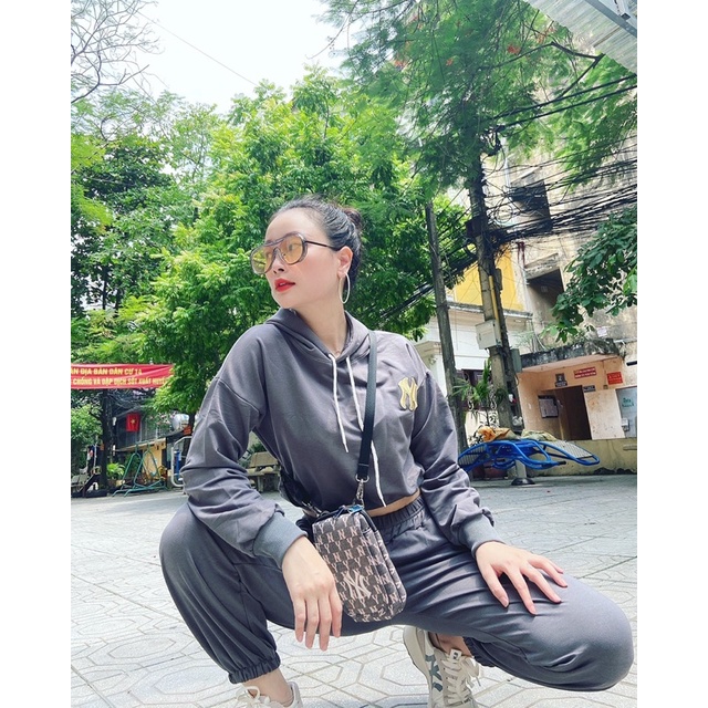 Bộ Thể Thao Hoodie NY Chui Crop Nữ Có Mũ Cao Cấp Đủ Màu