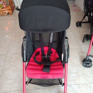 Xe đẩy combi f2 cao cấp