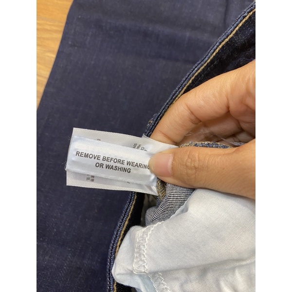 Quần jeans D K N Y dư xịn