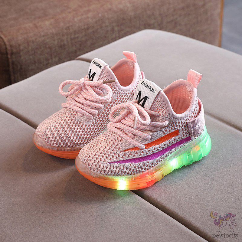 Giày Thể Thao Chống Trượt Có Đèn Led Cho Bé