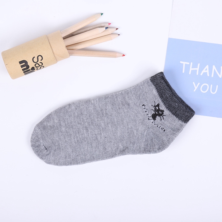 Vớ cotton dáng ngắn họa tiết hoạt hình đáng yêu thời trang dành cho cả nam và nữ
