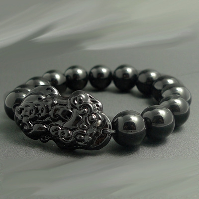 Vòng tay phối hạt độc đáo cho nam