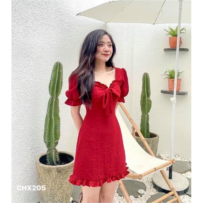 ĐẦM ĐỎ CỔ VUÔNG PHỐI NƠ NGỰC LAI BÈO