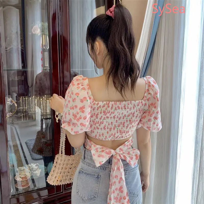 Áo kiểu croptop tay ngắn thắt nơ phía sau họa tiết hoa xinh xắn dành cho nữ