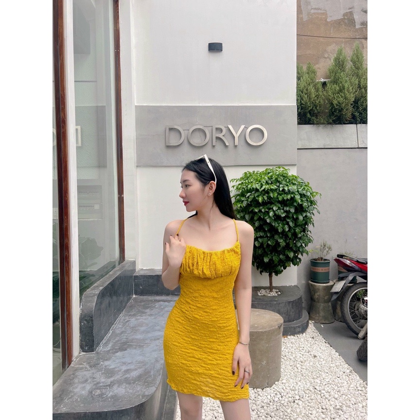 Đầm 2 dây xốp thiên vân nhúm ngực hở lưng ôm body dáng ngắn cực xinh