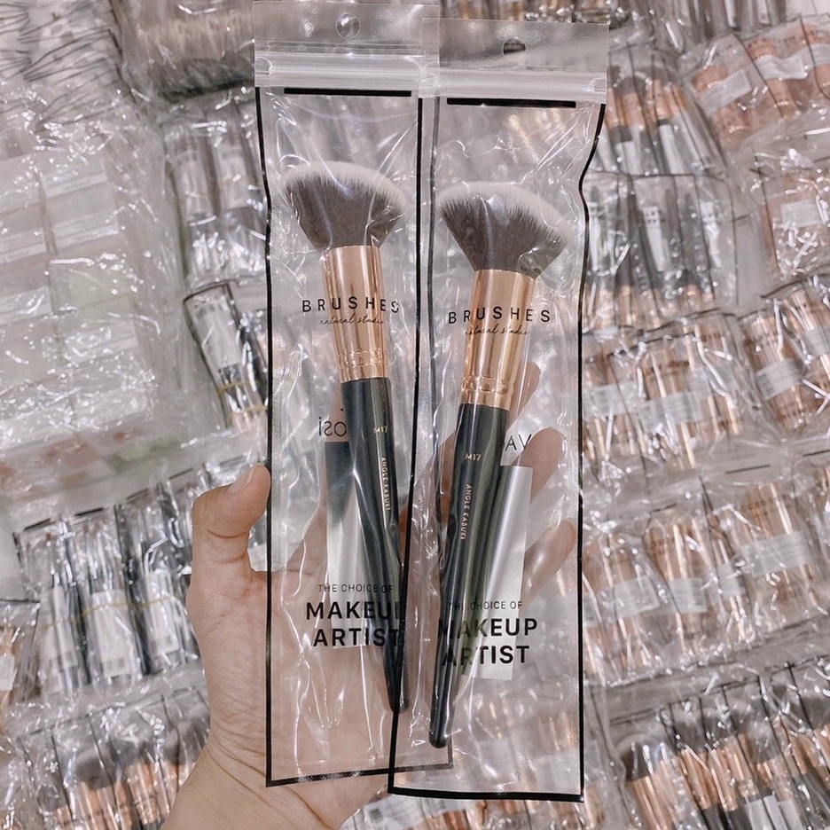 Cọ má xéo đánh khối Vacosi M17 Angled Kabuki